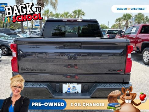 Used 2022 Chevrolet Silverado 1500 ZR2 w/ Technology Package AWD/4WD image 6