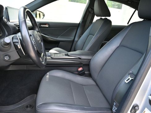Used 2023 Lexus IS 300 AWD w/ Premium Package image 19