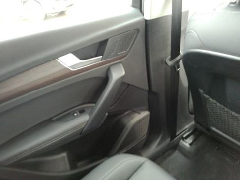 Used 2024 Audi Q5 2.0T Premium Plus image 31