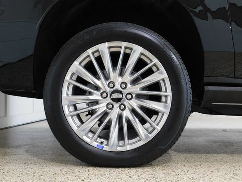 Used 2026 Cadillac Escalade ESV Luxury AWD/4WD image 98
