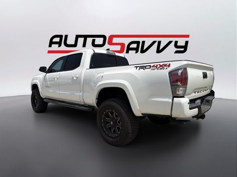 Used 2022 Toyota Tacoma TRD Sport w/ Technology Package AWD/4WD image 7