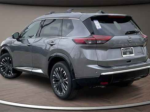 New 2026 Nissan Rogue Platinum w/ Platinum Premium Package image 3