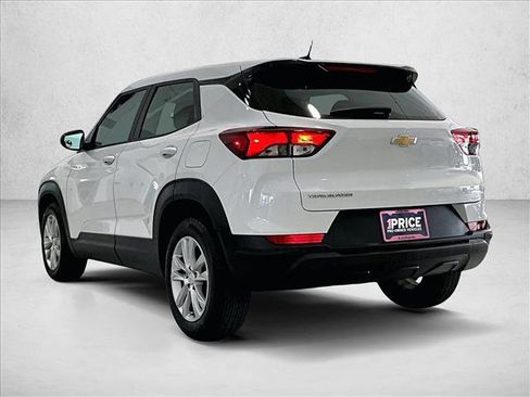 Used 2023 Chevrolet TrailBlazer LS FWD image 13