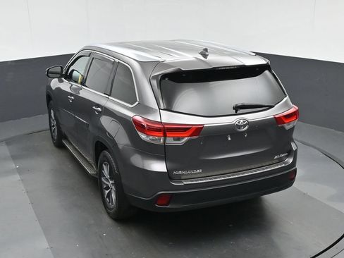 Used 2018 Toyota Highlander XLE w/ Protection Package #3 AWD/4WD image 71