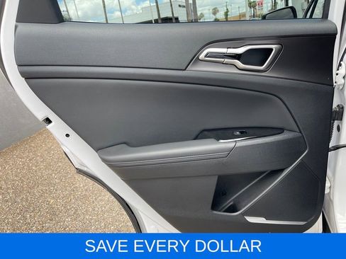 Used 2024 Kia Sportage EX FWD image 14