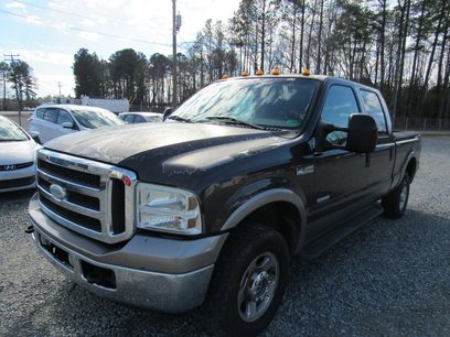 Used 2005 Ford F250 Lariat