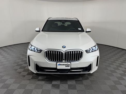 Used 2025 BMW X5 sDrive40i w/ Premium Package RWD image 6