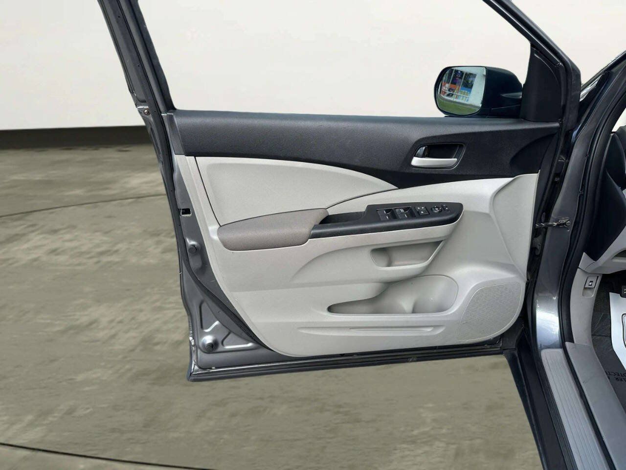 Used 2012 Honda CR-V LX image 10