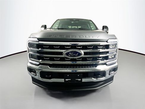 New 2026 Ford F350 Lariat image 2