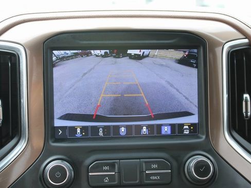 Used 2022 Chevrolet Silverado 2500 High Country image 24