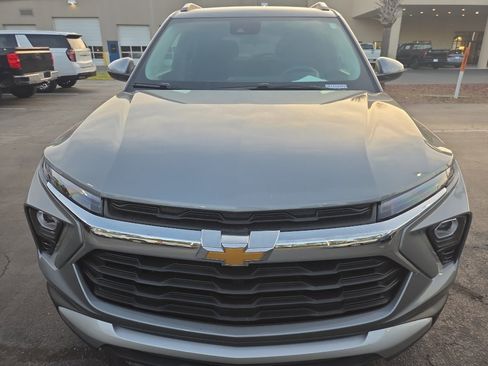 Used 2025 Chevrolet TrailBlazer LT image 9