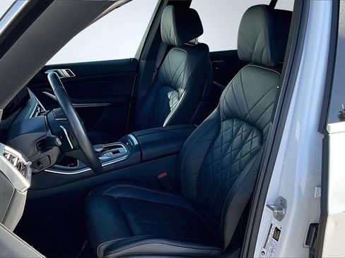 Used 2025 BMW X5 sDrive40i image 26