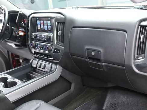 Used 2018 Chevrolet Silverado 1500 LT w/ All Star Edition AWD/4WD image 28