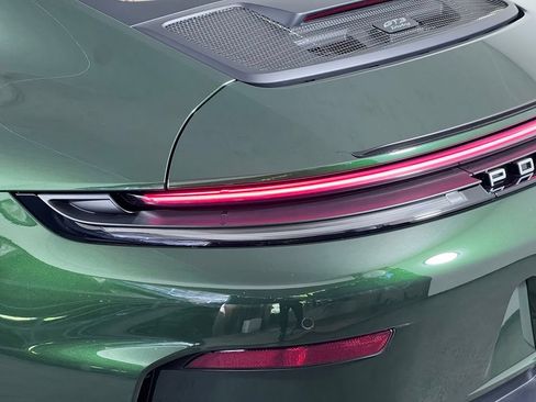 Certified 2026 Porsche 911 GT3 RWD image 16
