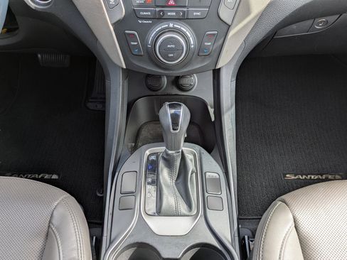 Used 2017 Hyundai Santa Fe Sport image 20