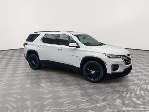 Certified 2023 Chevrolet Traverse LT image 41