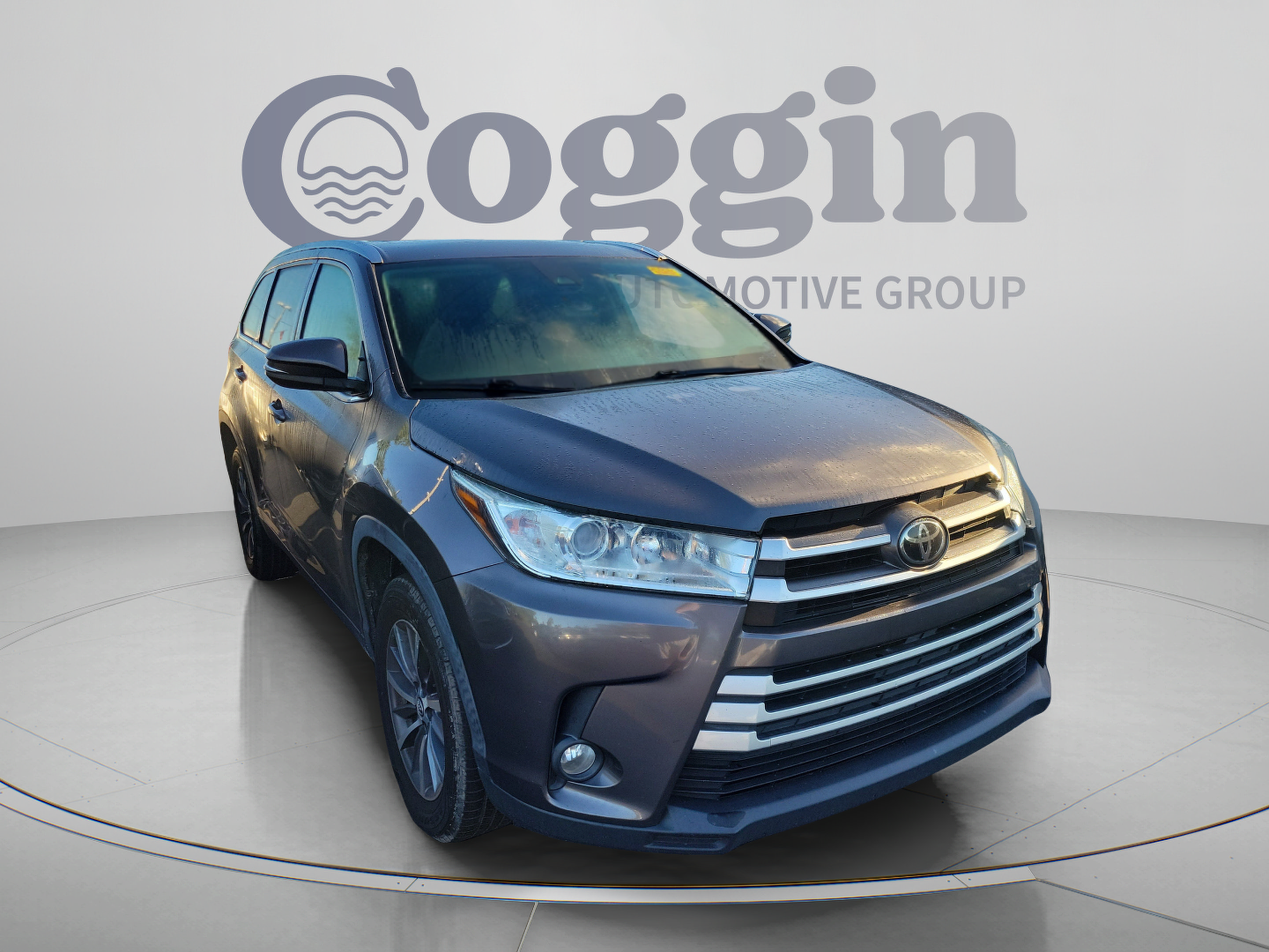Used 2019 Toyota Highlander XLE FWD image 9