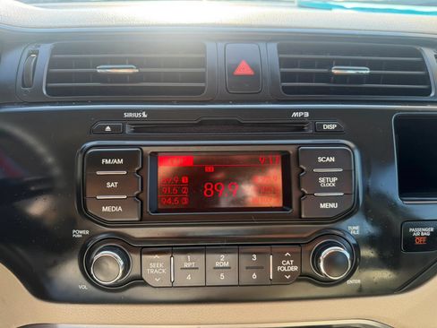Used 2012 Kia Rio LX FWD image 21