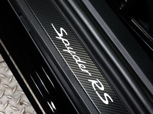 Used 2024 Porsche 718 Boxster Spyder RS w/ Weissach Package image 37