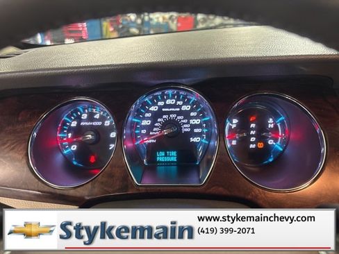 Used 2012 Ford Taurus SEL image 17