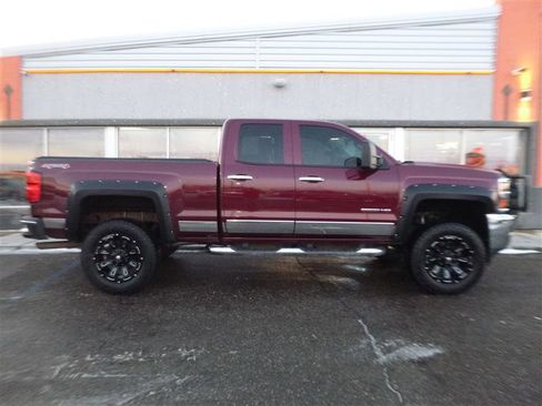 Used 2015 Chevrolet Silverado 2500 LTZ image 5