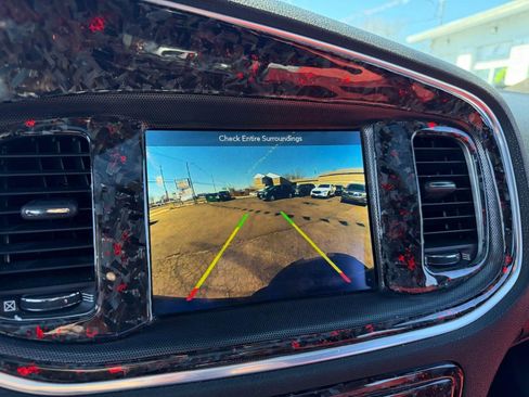 Used 2018 Dodge Charger R/T Scat Pack image 26