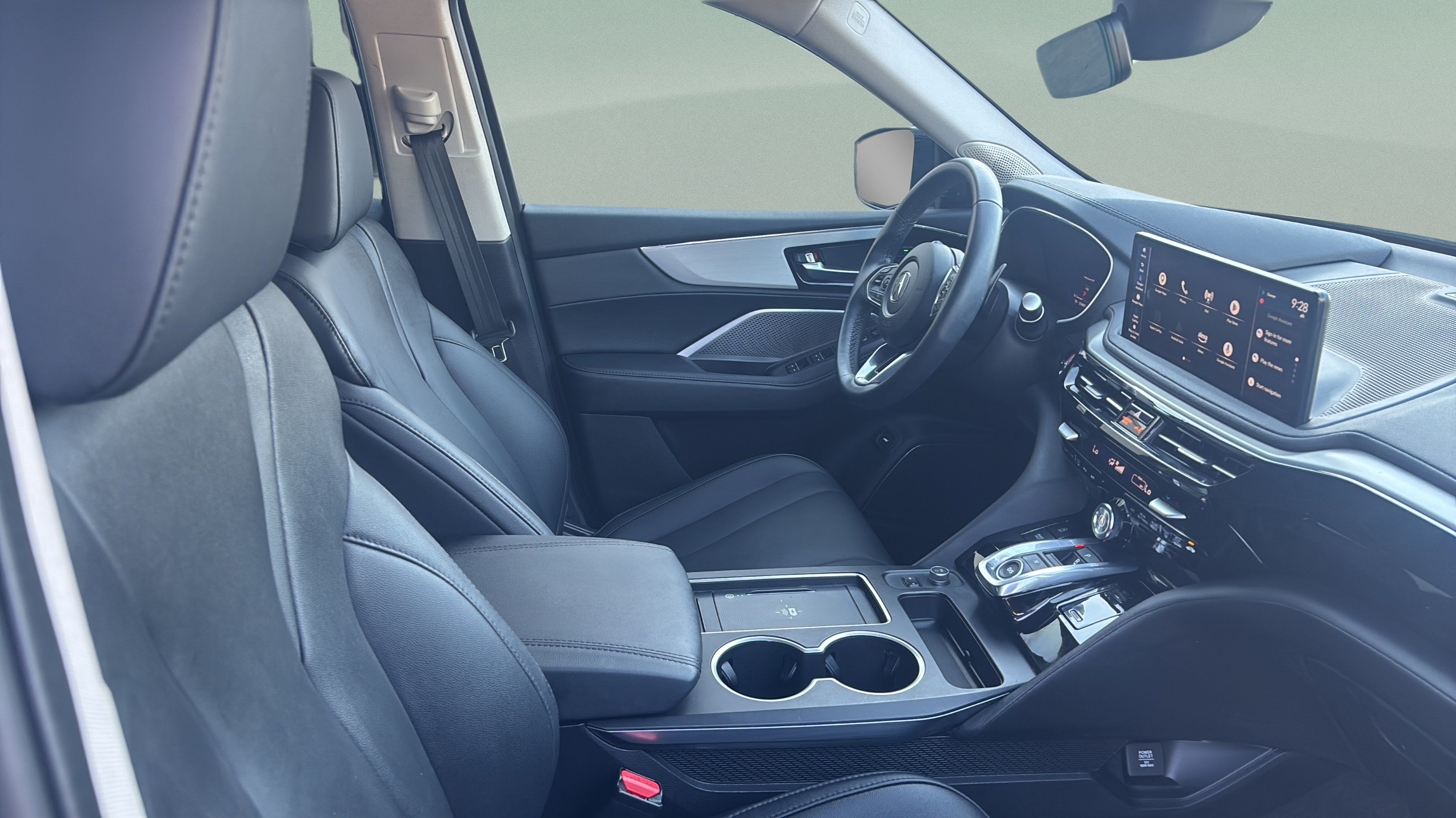 Certified 2025 Acura MDX FWD image 29