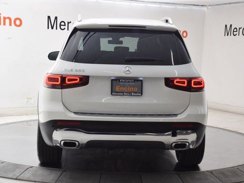 Certified 2022 Mercedes-Benz GLB 250 image 5