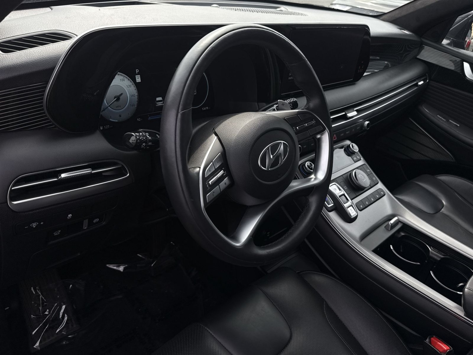 Certified 2024 Hyundai Palisade Calligraphy FWD image 16