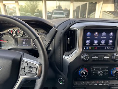 Used 2020 Chevrolet Silverado 1500 LT w/ All-Star Edition image 17