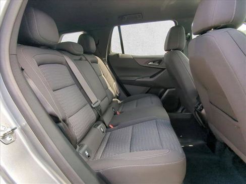 Used 2025 Chevrolet Equinox LT image 20