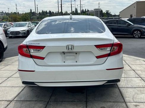 Used 2018 Honda Accord EX-L image 8