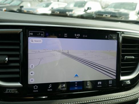 New 2026 Chrysler Pacifica Select image 18