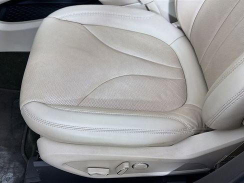 Used 2019 Lincoln Nautilus Reserve image 20