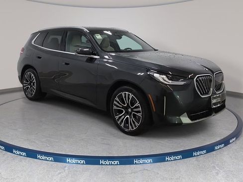 Certified 2026 BMW X3 xDrive30 w/ Premium Package AWD/4WD image 3