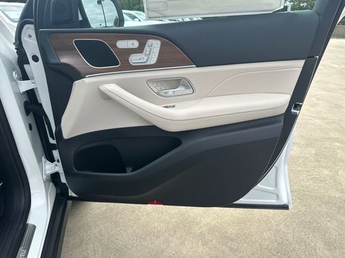 New 2026 Mercedes-Benz GLE 350 4MATIC image 16