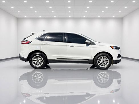 Used 2023 Ford Edge SEL AWD/4WD image 7