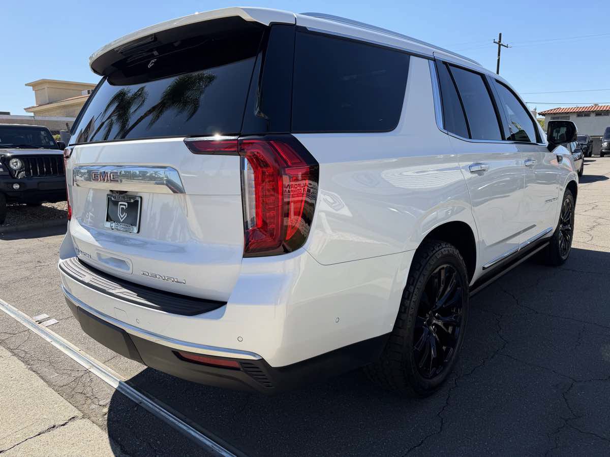 Used 2023 GMC Yukon Denali w/ Denali Reserve Package AWD/4WD image 8