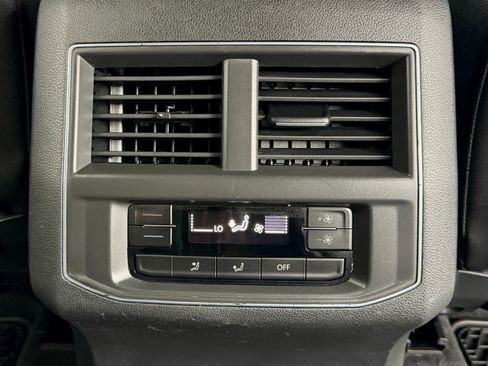 Used 2018 Volkswagen Atlas SE image 21