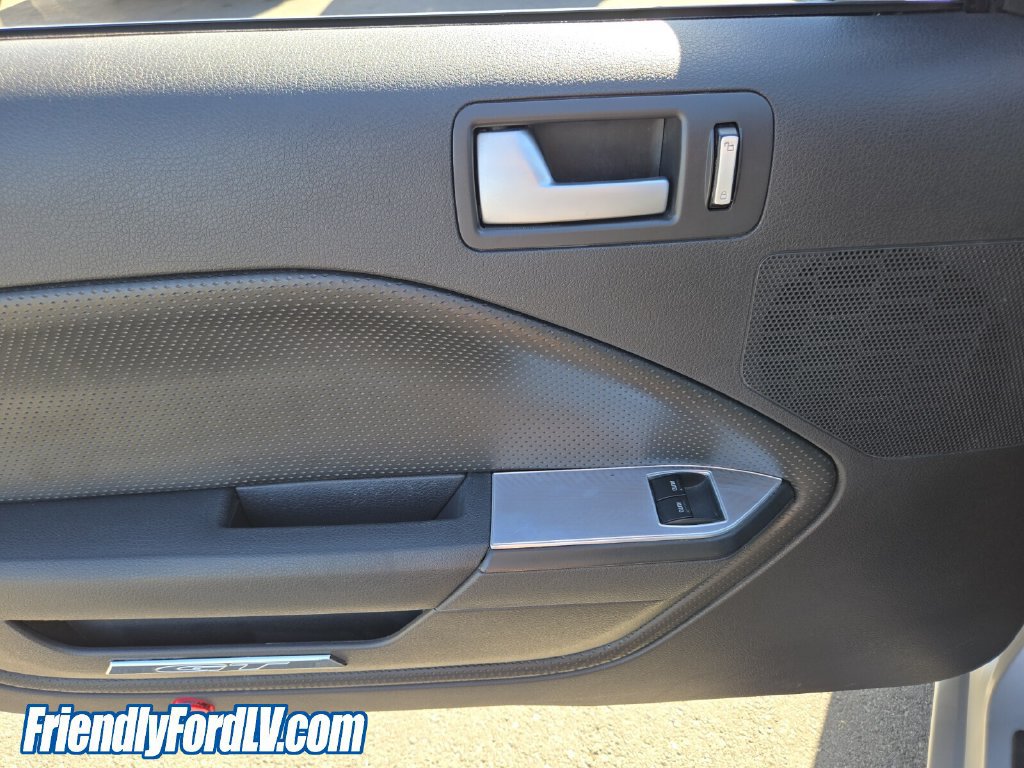 Used 2008 Ford Mustang GT RWD image 19
