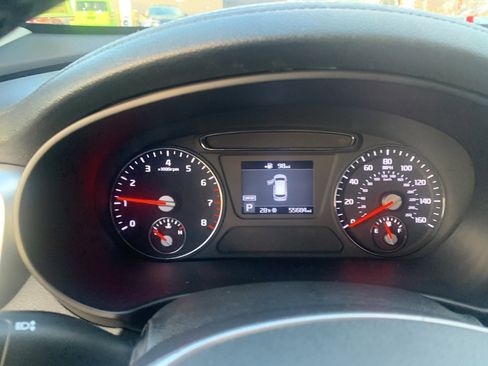 Used 2020 Kia Sorento S image 13