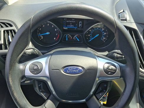 Used 2013 Ford Escape SE AWD/4WD image 19