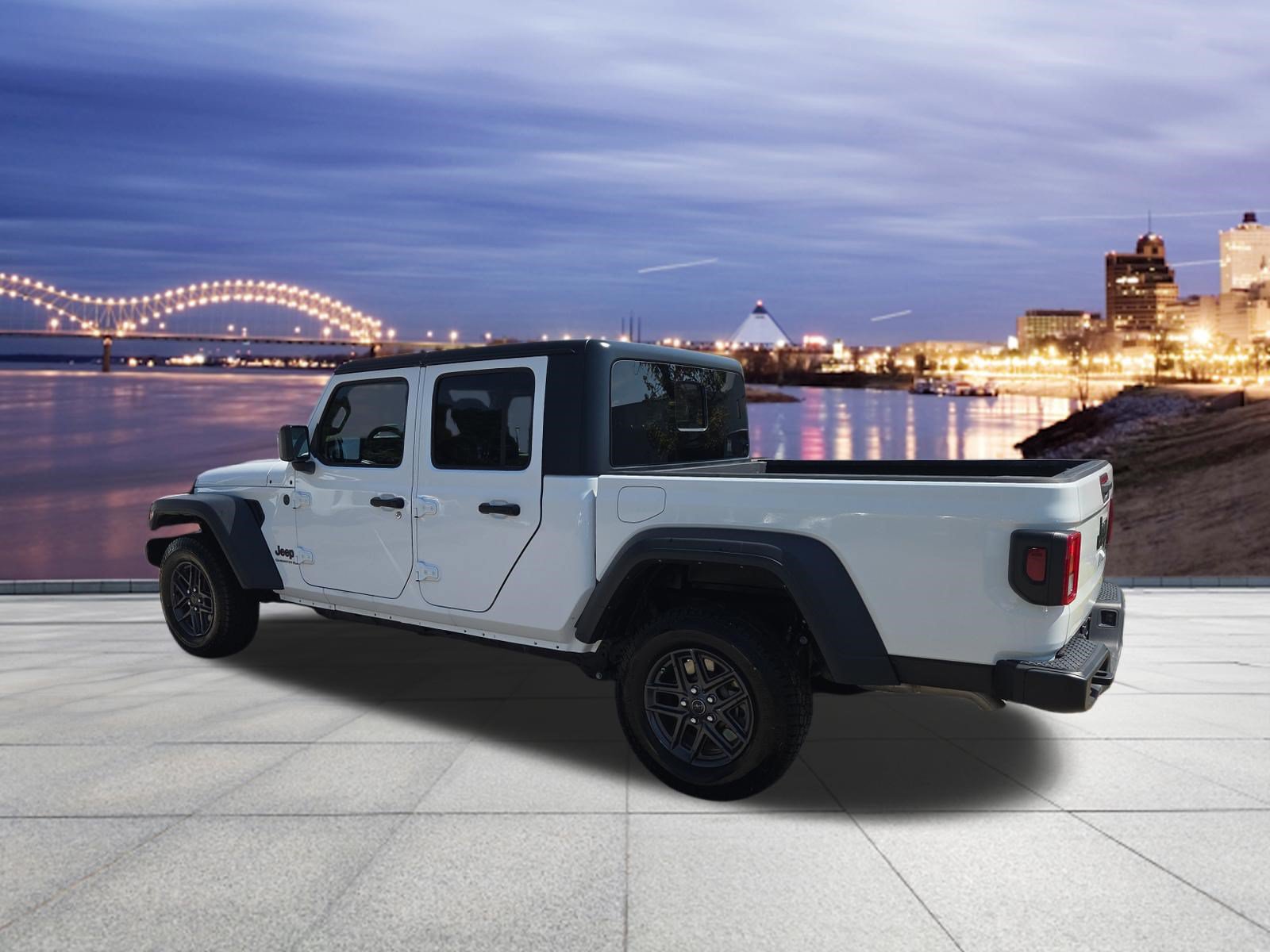 Used 2025 Jeep Gladiator Sport AWD/4WD image 3