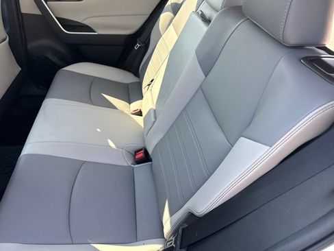 Used 2021 Toyota RAV4 XLE Premium AWD/4WD image 21