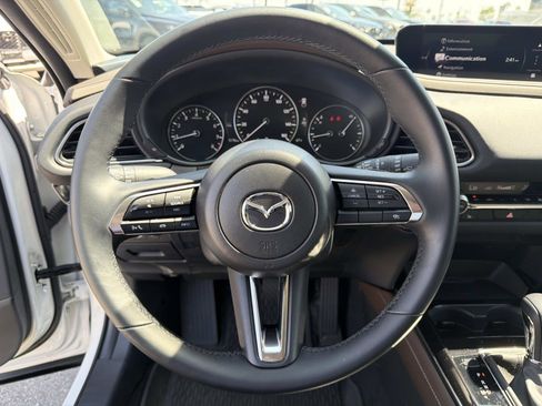Used 2025 MAZDA CX-30 AWD 2.5 S w/ Premium Package image 8