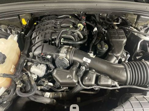 Certified 2021 Jeep Grand Cherokee L Laredo image 26