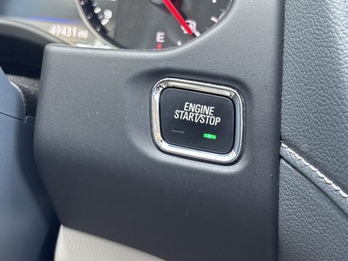 Used 2021 GMC Acadia Denali w/ Denali Technology Package image 34