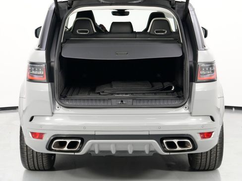 Used 2022 Land Rover Range Rover Sport SVR Carbon Edition image 10