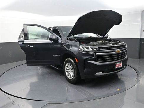 Used 2023 Chevrolet Tahoe LT image 2