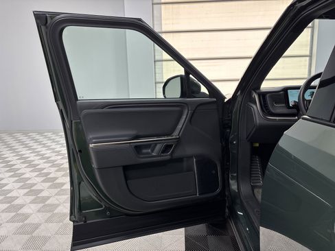 Used 2023 Rivian R1T Adventure image 16